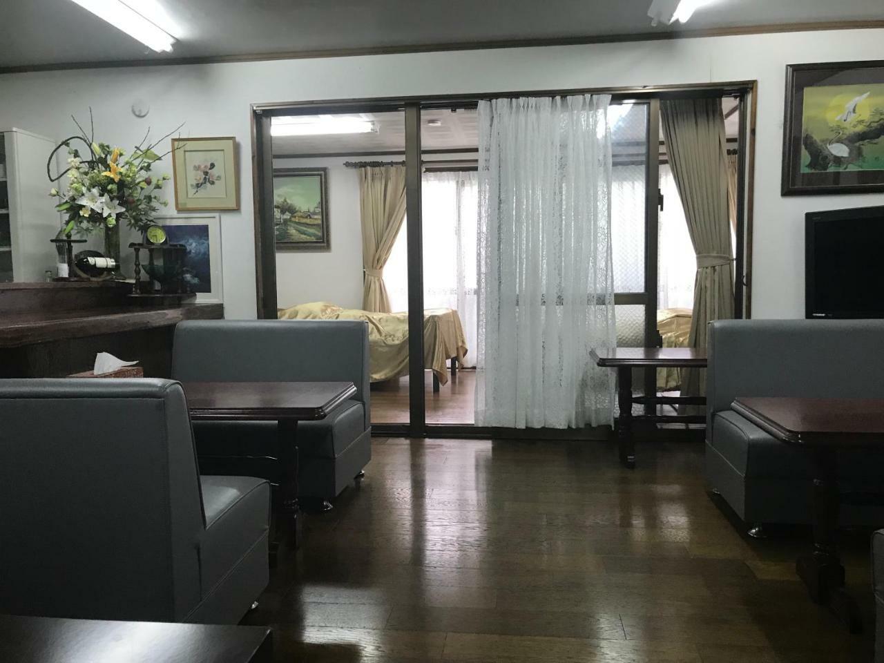 Takana Nago Luaran gambar